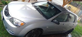 Prodej auta Kia Cerato - 4