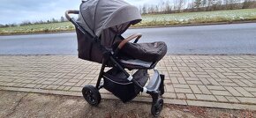 Sportovní kočárek Petite&Mars Move II Air light grey - 4