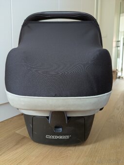 Autosedačka Maxi cosi Pebble - 4