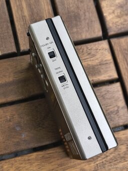 Walkman Sony DD2 - 4