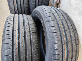 17"zánovní sada letních pneu Goodyear 215/55/17 7000Kč/4ks - 4