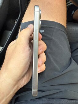 Apple iPhone 15 Pro Max 256GB - 4