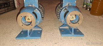 Elektrický motor s přírubou MEZ Mohelnice - 4