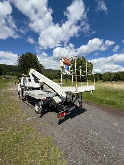 Montážní plošina Nissan Cabstar - 4
