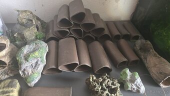 Krmení pro rybičky a úkryty skalky artemie 2 kg - 4