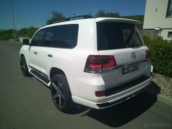 TOYOTA LANDCRUISER 200 V8 DIESEL Model 2021 R. V. 1O/2020 - 4