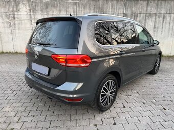VW Touran TSi DSG HIGHLINE FullLED 7 Míst KAMERA TAŽNÉ - 4