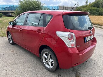 Toyota Verso - 4