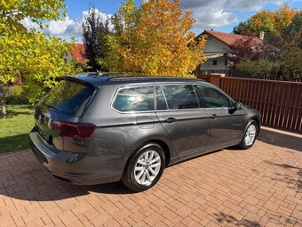 VW Passat B8 variant 2.0tdi 110kw 8/2022 Business LED KAM - 4