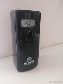 Automatický dávkovač vůně Sping air - špičková věc - 4