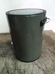 NOVÝ odpadkový koš šlapací, vhodný do kanceláře, wc apod - 4