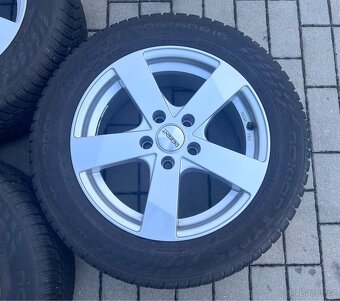 Octavia IV- 16" alu+ zimní 205/60 R16 Nokian 7-8mm - 4