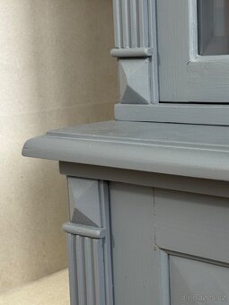 Knihovna/kredenc/skříň s prosklenými dvířky - masiv - 4