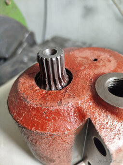 nové hydraulické čerpadlo na traktory Zetor - 4