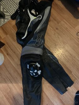 Prodám kožené kalhoty zn.PROBIKER - 4