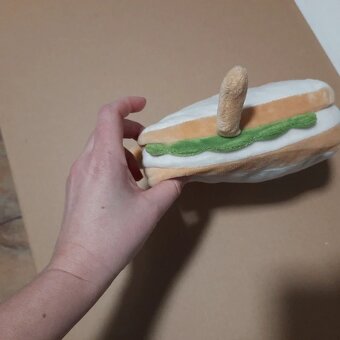 Plyšový usmiaty sendvič /vankúš do zbierky :) - 4