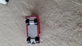 Prodám autíčka Machbox - 4