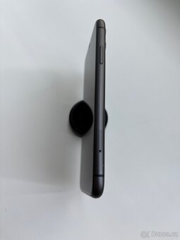iPhone 11 64 GB - stav A - 4