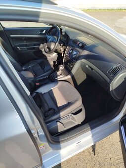 Škoda Octavia 2.0 combi - 4