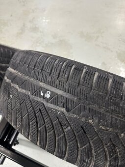 Audi R19 235/45 R19 - 4