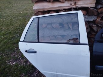 Dvěře Fabia 1 bílá 1026 - 4