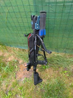 Kuše se zásobníkem Cobra adder - 4