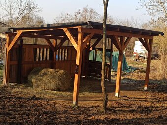 ustájení paddock paradise, Kralupy nad Vltavou, D8 Exit 8 - 4