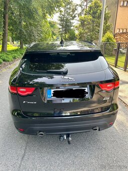Jaguar F-Pace 2.0 25t AWD R-Sport - 4