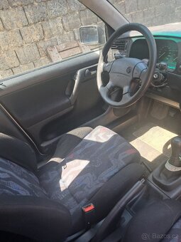 Vw golf mk3 1.6 74kW NÁHRADNÍ DÍLY/CELEK - 4