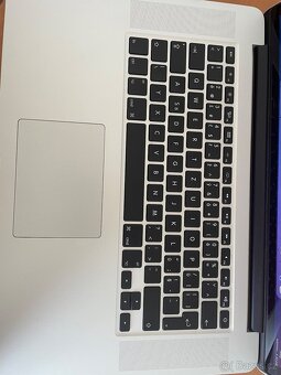 MacBook Pro (Retina, 15-inch, Mid 2014) - 4