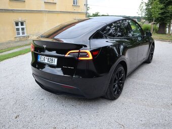 Tesla Model Y Long Range, Dual Motor 4WD, 1.Majitel, rv2023 - 4