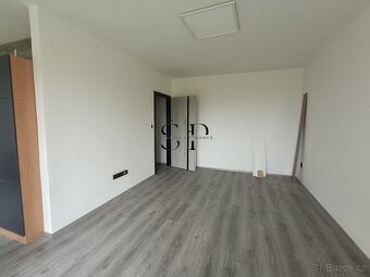 Prodej bytu 2+KK s balkónem - investiční příležitost, Nová V - 4