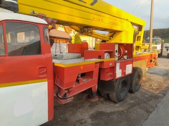 Tatra 148 PVP 27 - 4