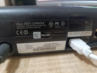 Xbox 360E 500Gb + 8her - 4