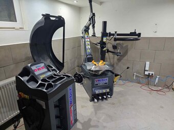 VYVAŽOVAČKA + ZOUVAČKA s helprem WEBER - 4