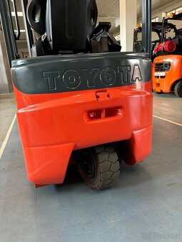 Elektrický 3 kolový vysokozdvižný vozík Toyota 7FBEST15 - 4