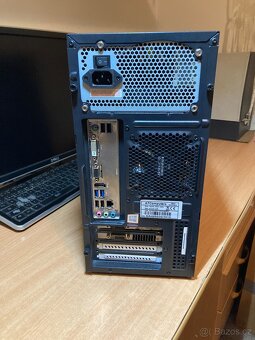 Starší herní počítač - 4