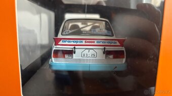 ŠKODA 130L/130LR/Felicia 1:18 IXO - 4