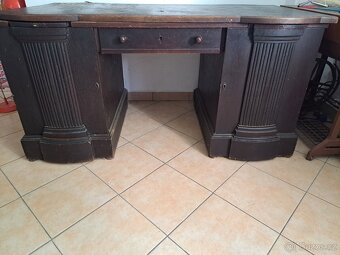 Starožitný nábytek - 4