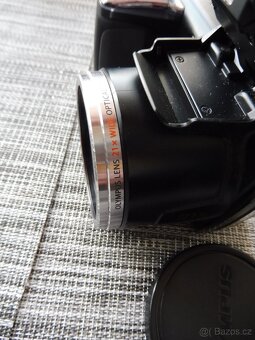 OLYMPUS SP 620UZ - 4