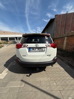 Toyota RAV4 (XA4) 2.2, 110 kW, Naftový, 4x4 - 4