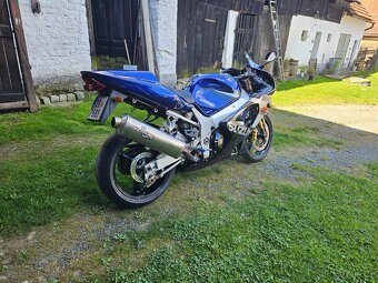 Suzuki GSXR 1000 K1 - 4