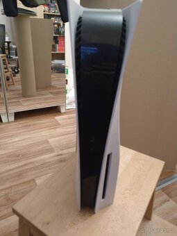 PlayStation 5 - 4