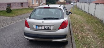 Peugeot 207 - 4