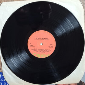 Helen Reddy – The Best Of Helen 1976 LP, stav VG / VYPRANÁ - 4
