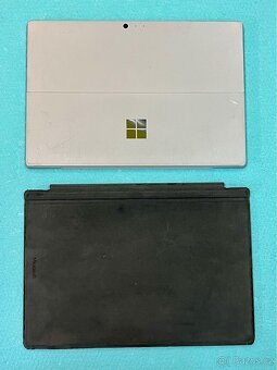Microsoft Surface Pro 5 – 128 GB (model A1796) - 4