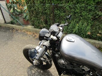 Honda VT 750 C Cafe Racer - 4