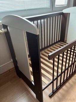 Dětská postýlka 120x60 + matrace a komoda - 4