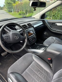 Mercedes-Benz R350 CDI AMG – 7 míst, na splátky bez registr - 4