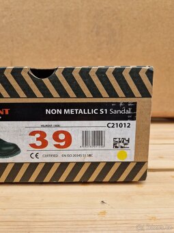 pracovní bezpečnostní sandále ADAMANT NON METALLIC S1 (černé - 4